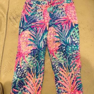 Little girls Lily Pulitzer size large (8-10) cotton pants with elastic cuffs.